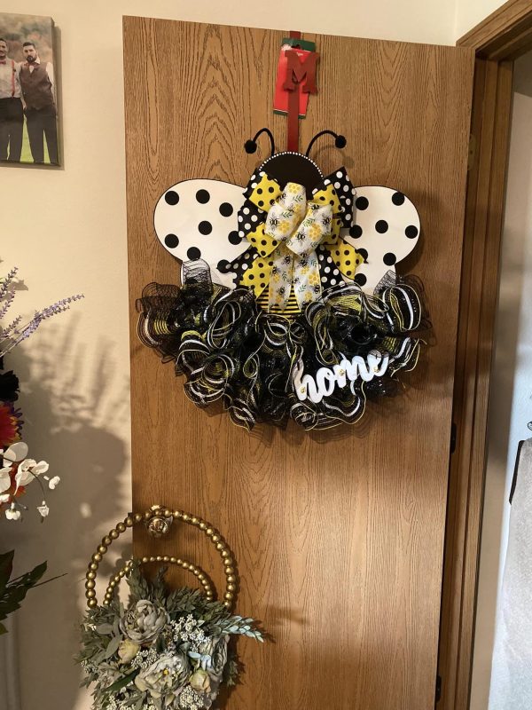Bee Home Wreath