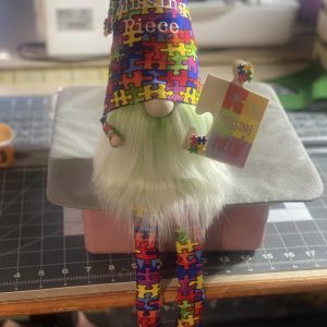 Miss Piece Colorful Gnome